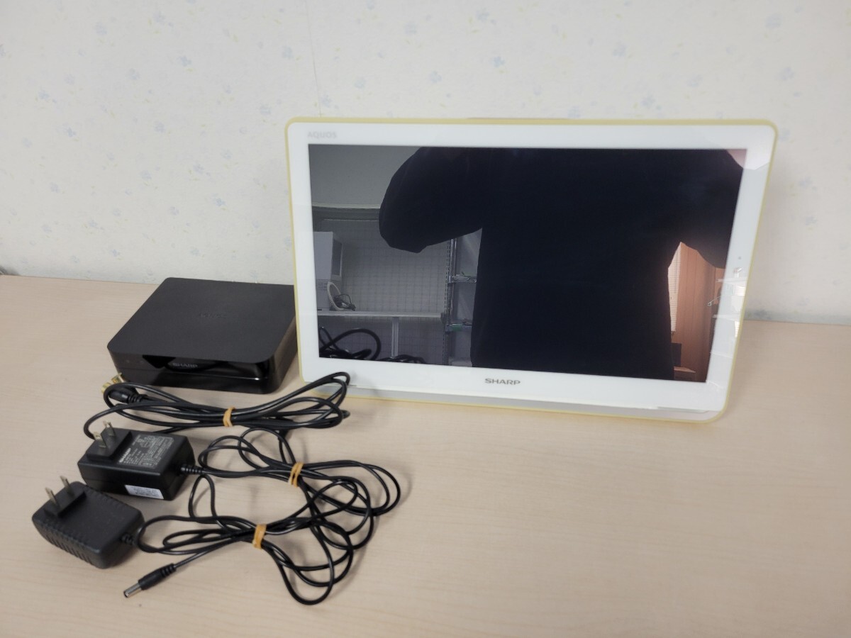 Yahoo!オークション -「シャープ」(ポータブルテレビ) (テレビ Yahoo!オークション -「シャープ」(ポータブルテレビ) (テレビ