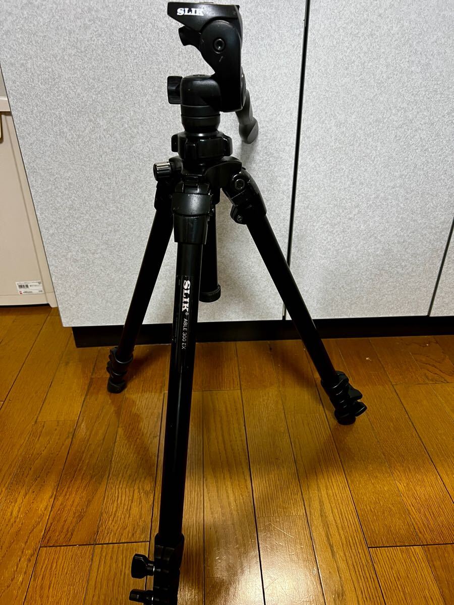 2025年最新】Yahoo!オークション -slik able 300(三脚)の中古品 2025年最新】Yahoo!オークション -slik able 300(三脚)の中古品