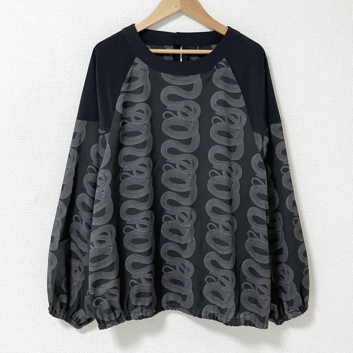Yahoo!オークション -「ヘビ」(女性用) (ヒステリックグラマー Yahoo!オークション -「ヘビ」(女性用) (ヒステリックグラマー