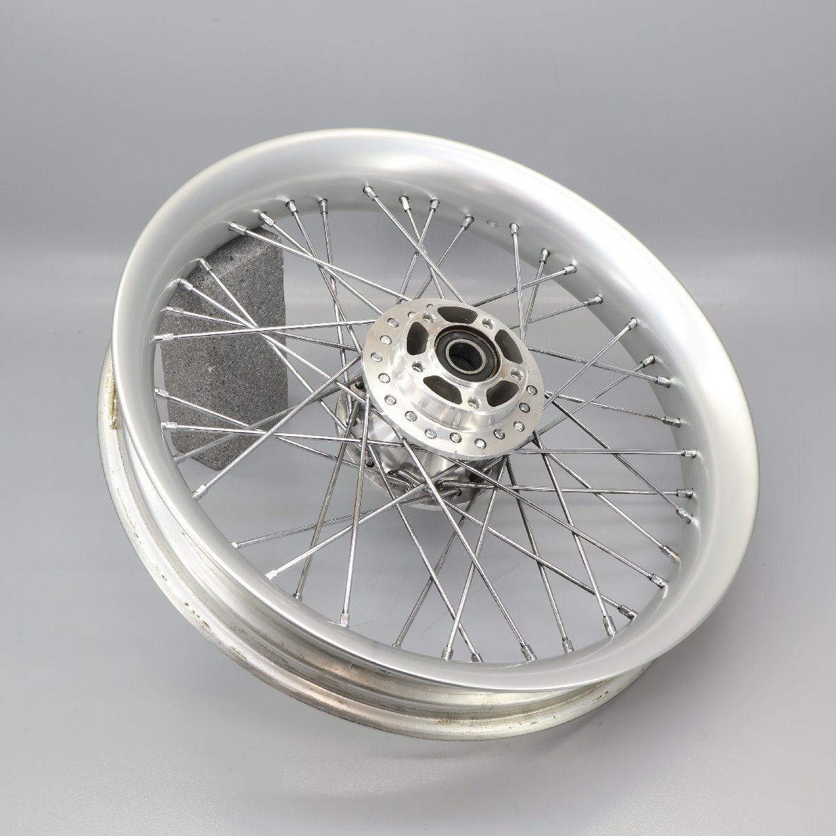 Yahoo!オークション -「v-rod ホイール」(自動車、オートバイ Yahoo!オークション -「v-rod ホイール」(自動車、オートバイ
