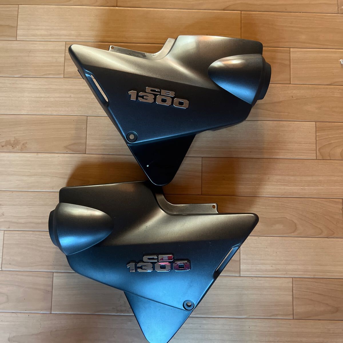 Yahoo!オークション -「cb1300 sc40 サイドカバー」の落札相場 Yahoo!オークション -「cb1300 sc40 サイドカバー」の落札相場