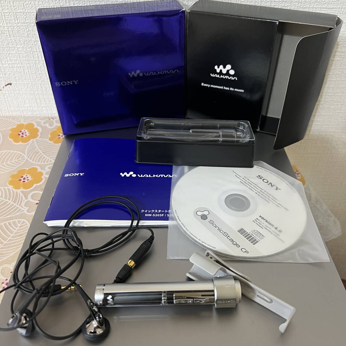 Yahoo!オークション -「nw s203f」(ポータブルプレーヤー Yahoo!オークション -「nw s203f」(ポータブルプレーヤー