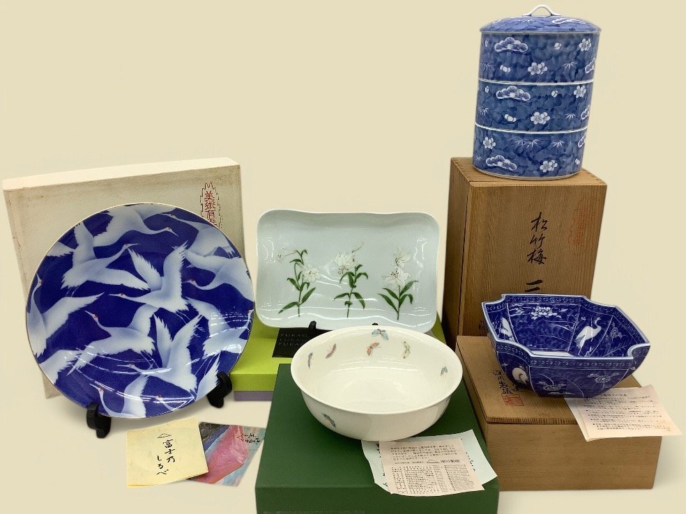 Yahoo!オークション -「三段重 未使用」(食器) (キッチン、食器 Yahoo!オークション -「三段重 未使用」(食器) (キッチン、食器