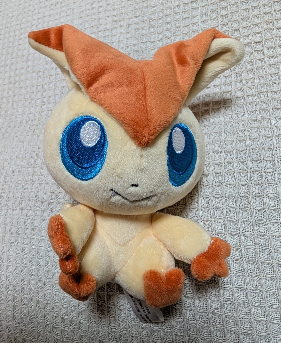 Yahoo!オークション -「ポケモンセンター ビクティニ Yahoo!オークション -「ポケモンセンター ビクティニ