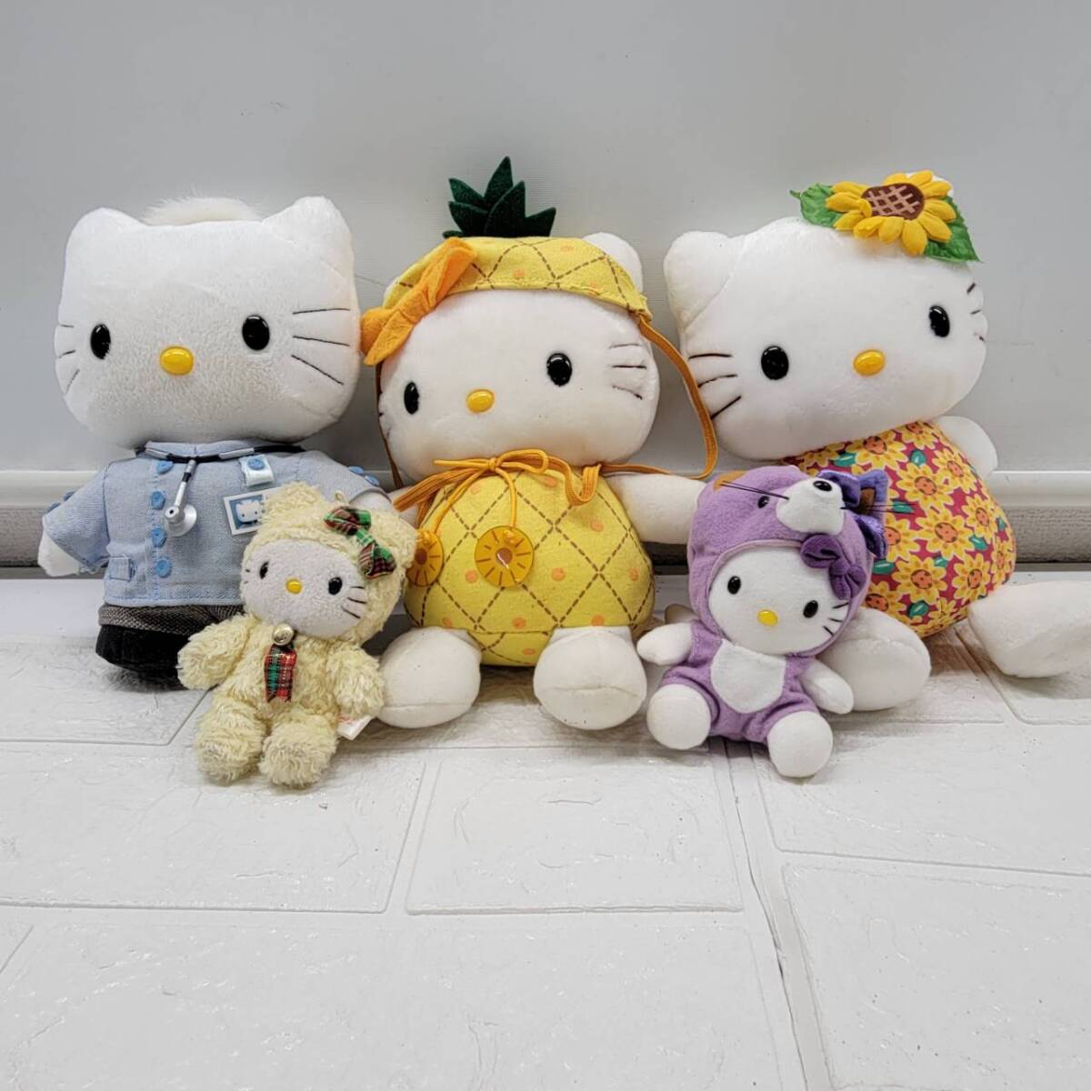 Yahoo!オークション -「着ぐるみ」(ハローキティ) (サンリオ)の