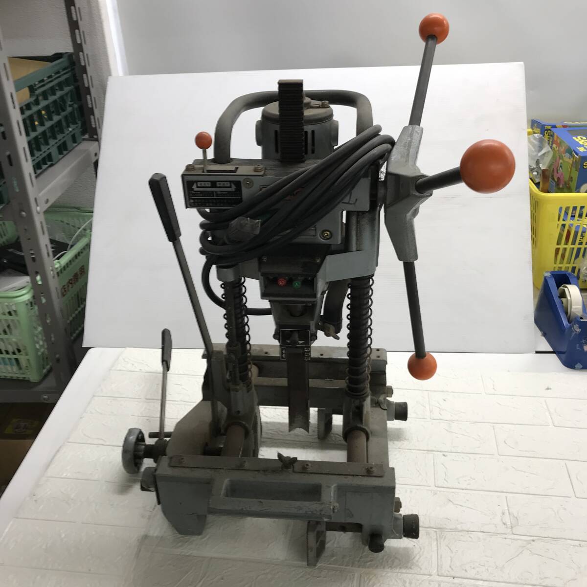 中古再生!!日立角ノミBS30型 O.H整備/塗装済み!!!(Yahoo 中古再生!!日立角ノミBS30型 O.H整備/塗装済み!!!(Yahoo