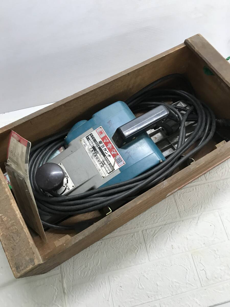 Yahoo!オークション -「Makita 1805B」の落札相場・落札価格 Yahoo!オークション -「Makita 1805B」の落札相場・落札価格