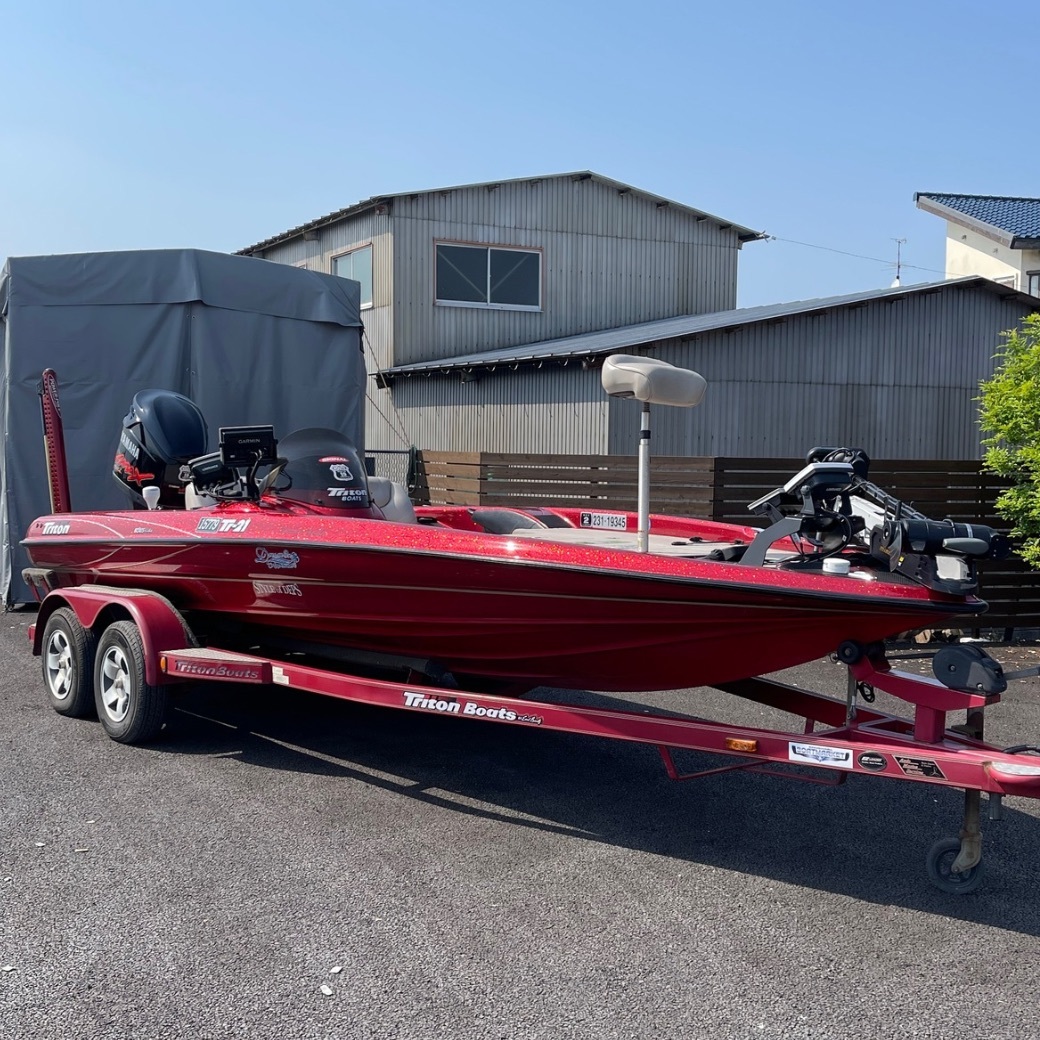 Triton Boat Tr-21XHP 2006model | 琵琶湖のバスボートの新