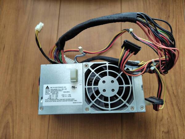 Delta★電源ユニット【 DPS-200PB-174A 】送料込/中古