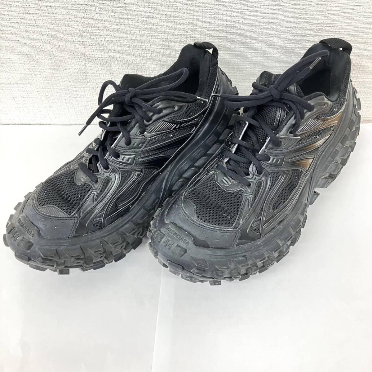 Yahoo!オークション -「balenciaga defender」の落札相場・落札価格 Yahoo!オークション -「balenciaga defender」の落札相場・落札価格