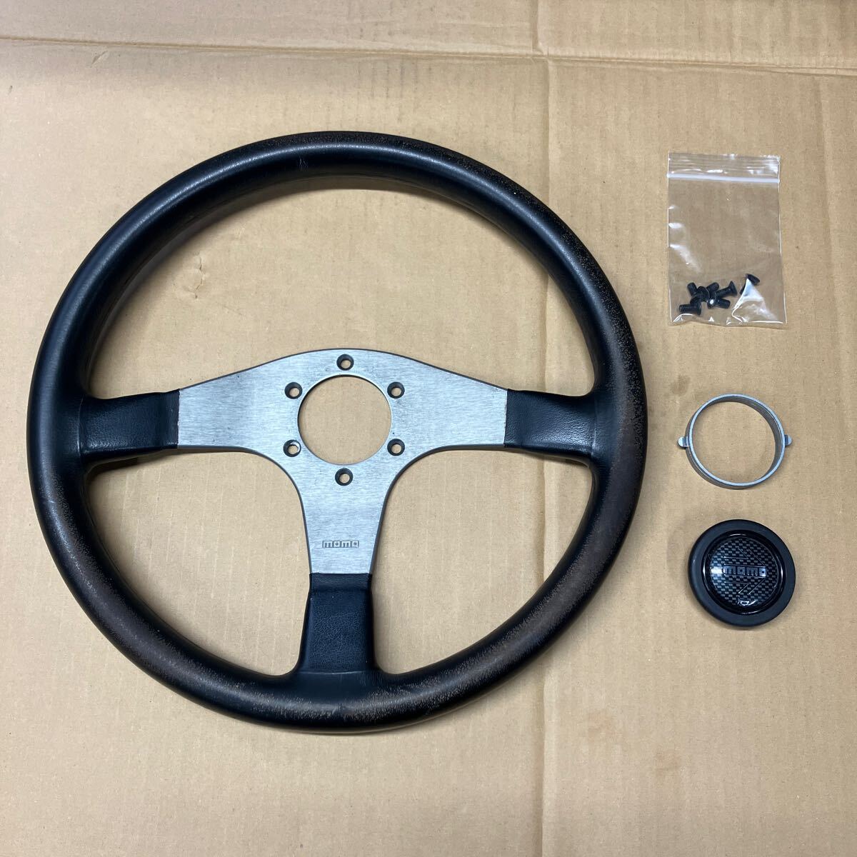 Yahoo!オークション -「旧車」(ステアリング、ハンドル本体 Yahoo!オークション -「旧車」(ステアリング、ハンドル本体