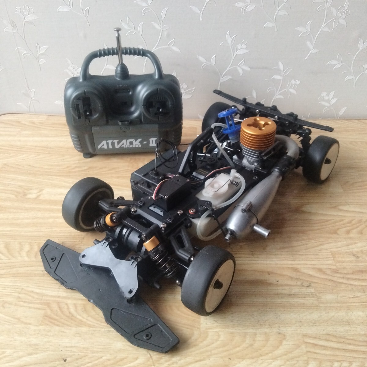 Yahoo!オークション -「kyosho v one」(完成品(エンジン Yahoo!オークション -「kyosho v one」(完成品(エンジン