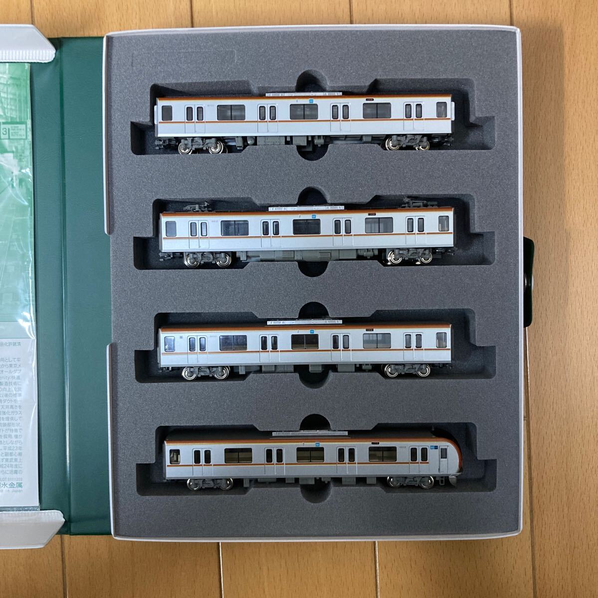 Yahoo!オークション -「メトロ10000系」(Nゲージ) (鉄道模型)の Yahoo!オークション -「メトロ10000系」(Nゲージ) (鉄道模型)の