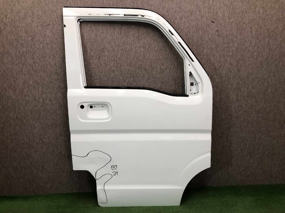 2025年最新】Yahoo!オークション -17v 右 フロントドアの中古品 2025年最新】Yahoo!オークション -17v 右 フロントドアの中古品