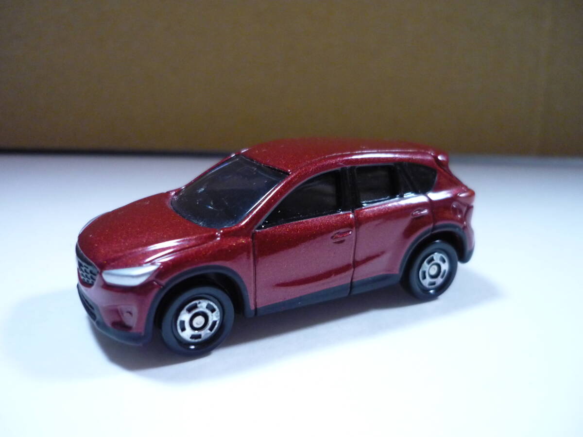 Amazon.co.jp: △入手困難！純正 1/18 MAZDA マツダ CX-5 赤