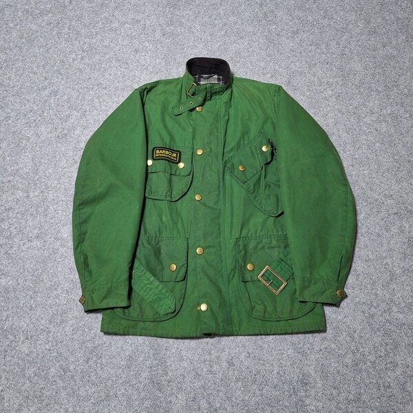 ほぼ新品 英国製 ニューヨーク限定 バブアー barbour international インターナショナル カワサキライムグリーン 34 36