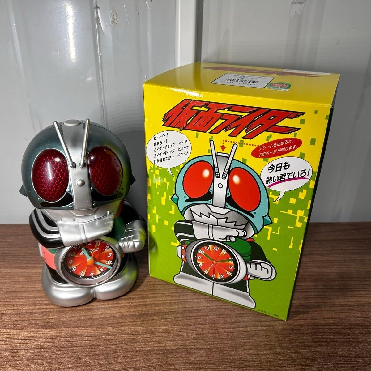 Yahoo!オークション -「仮面ライダー」(置時計) (置時計、掛時計 Yahoo!オークション -「仮面ライダー」(置時計) (置時計、掛時計