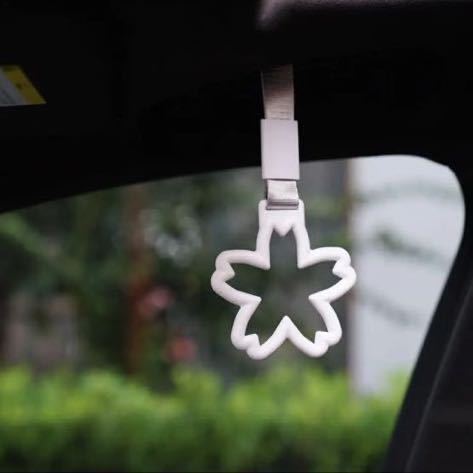 吊革 つり革 吊り革 つり輪 花 桜 【白 ホワイト】 レトロ 昭和 旧車 デコトラ 街道レーサー ドリ車 スタンス JDM USDM シャコタン