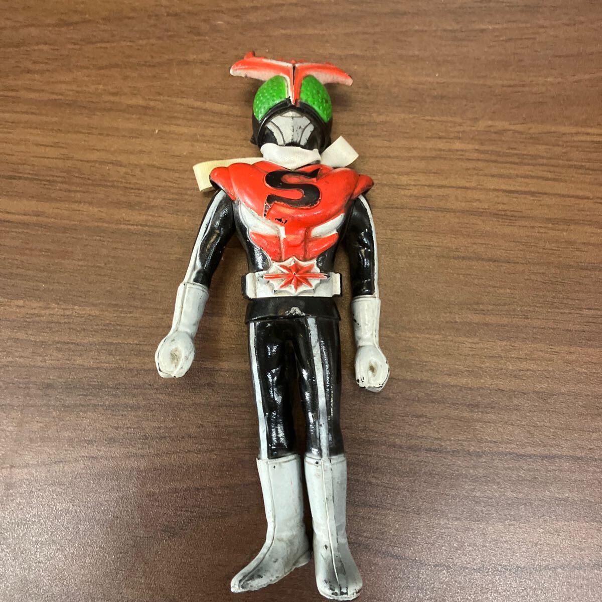 Yahoo!オークション -「仮面ライダーストロンガーソフビ」の落札 Yahoo!オークション -「仮面ライダーストロンガーソフビ」の落札