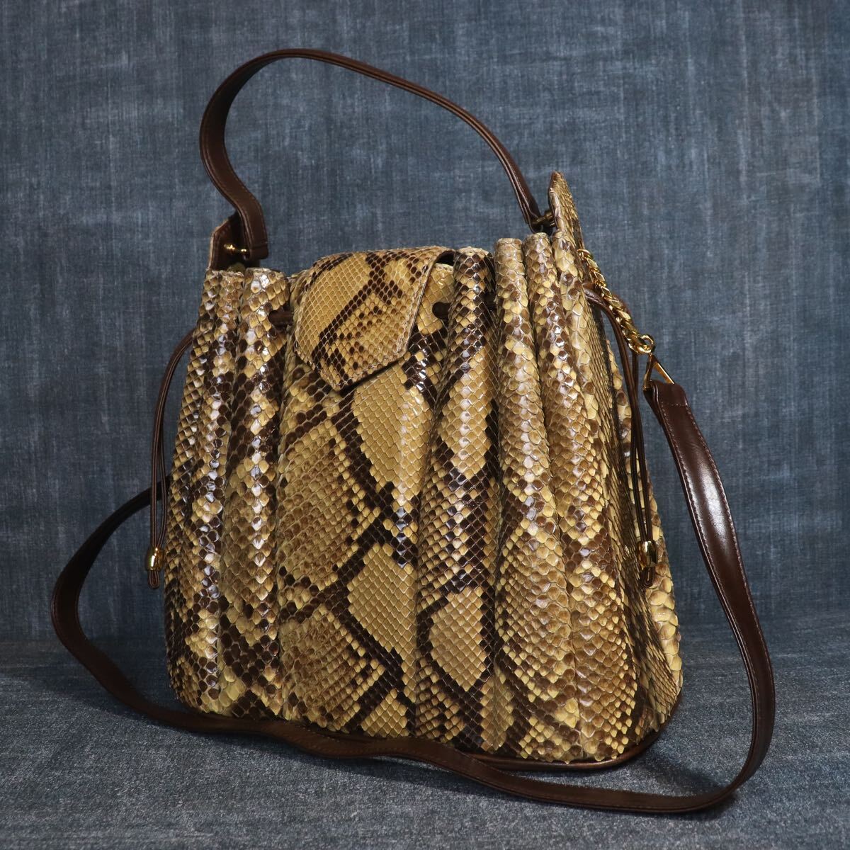 上品 Yahoo!オークション の パイソン」(レディースバッグ) -「python バッグ