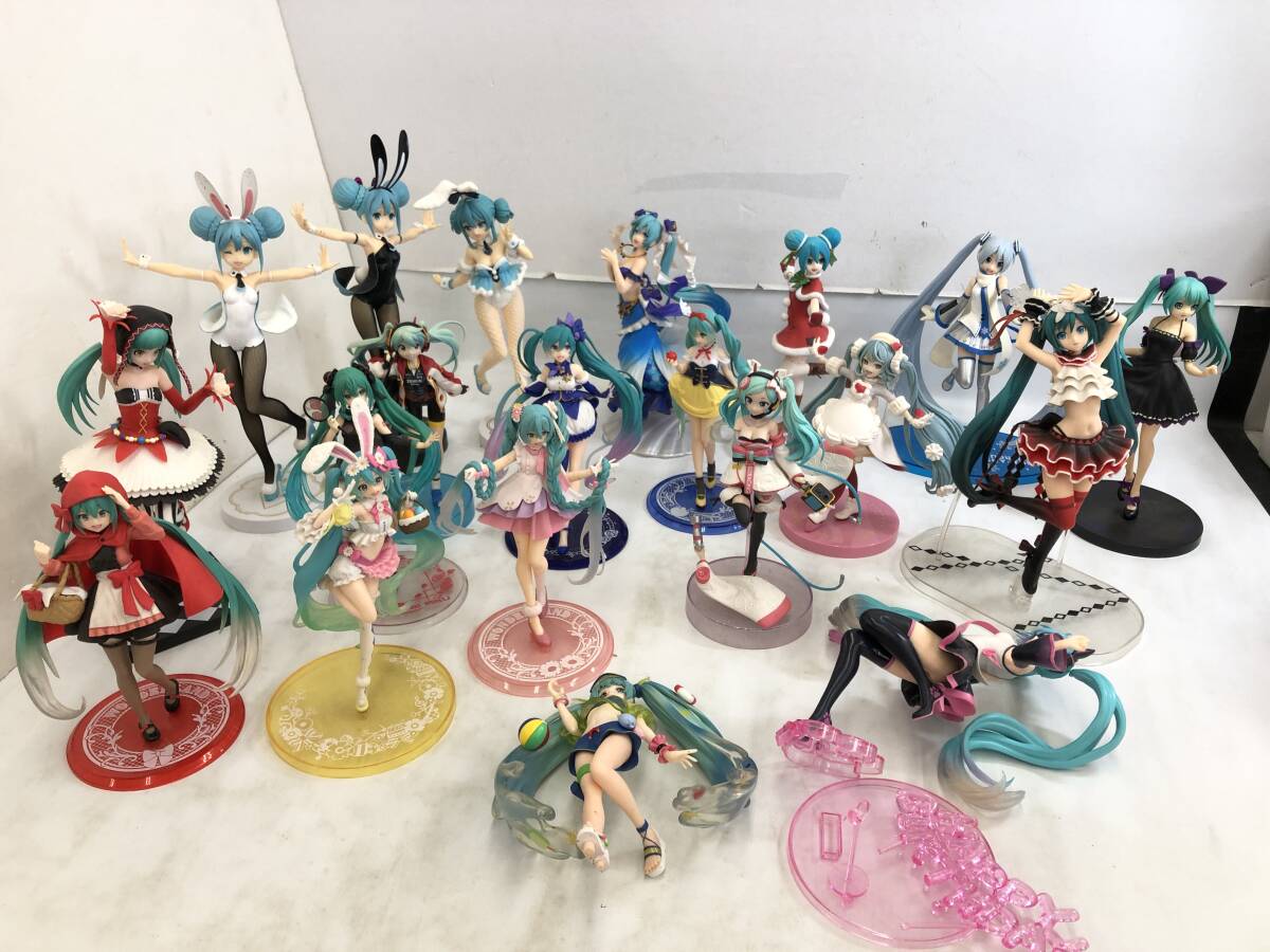 Yahoo!オークション -「バニーフィギュア」(初音ミク) (コミック Yahoo!オークション -「バニーフィギュア」(初音ミク) (コミック