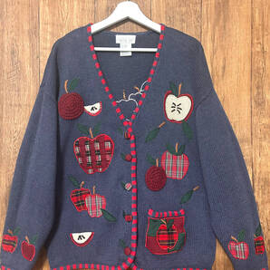 りんご アップル ニット カーデ 刺繍 アップリケ 装飾 ヴィンテージ カントリー レトロ ファンシー かわいい 古着/club723 クラブ723(N620)