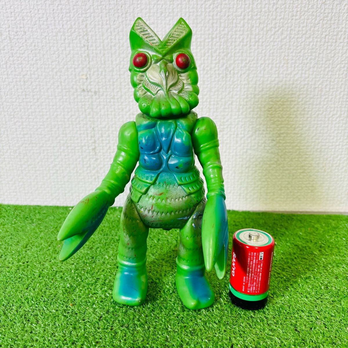 Yahoo!オークション -「バルタン星人 マルサン」の落札相場 Yahoo!オークション -「バルタン星人 マルサン」の落札相場