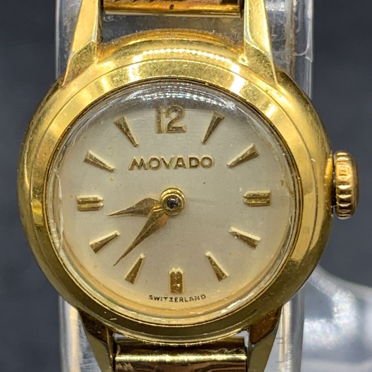 Yahoo!オークション -「MOVADO」(レディース腕時計) の落札相場