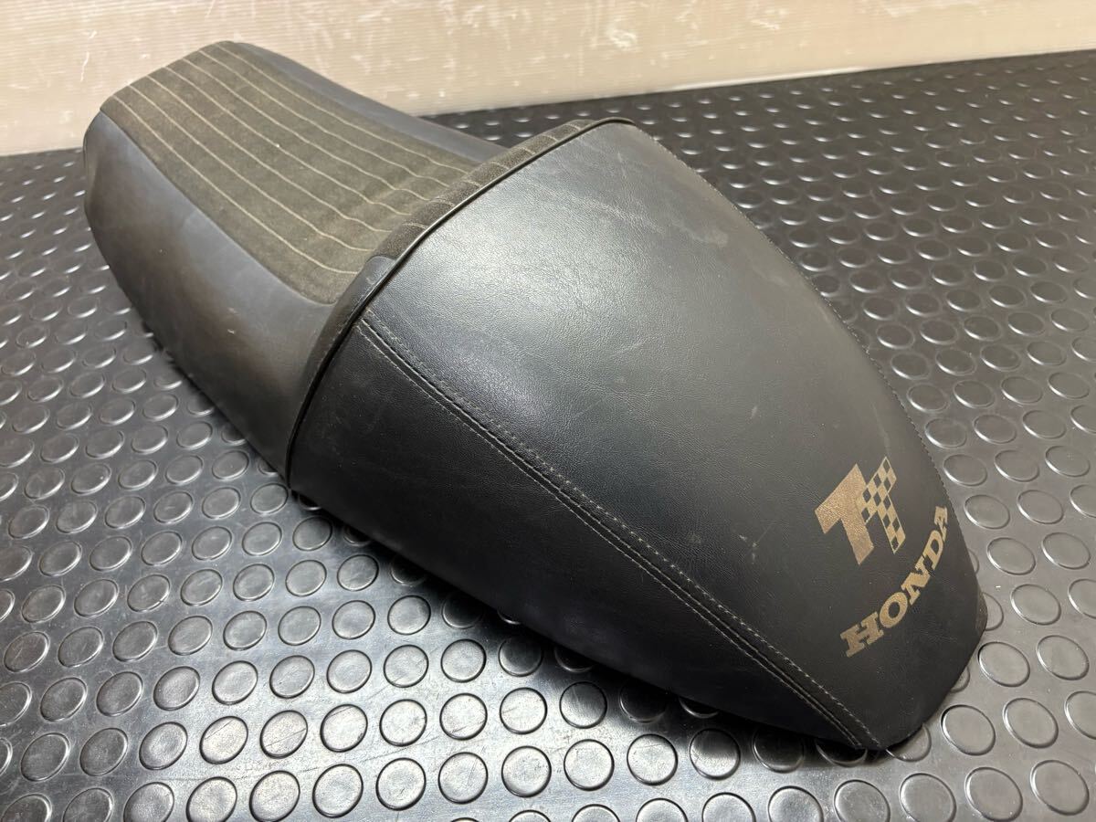 Yahoo!オークション -「gb400 シート」(ホンダ用) (シート)の Yahoo!オークション -「gb400 シート」(ホンダ用) (シート)の