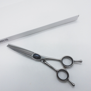 【ジョーウェルJOEWELL】スプリームS3T-30量感調整シザー セニング 美容ハサミ すきばさみ 美容師 理容師 約30% 5.9インチ 中古 sc1710