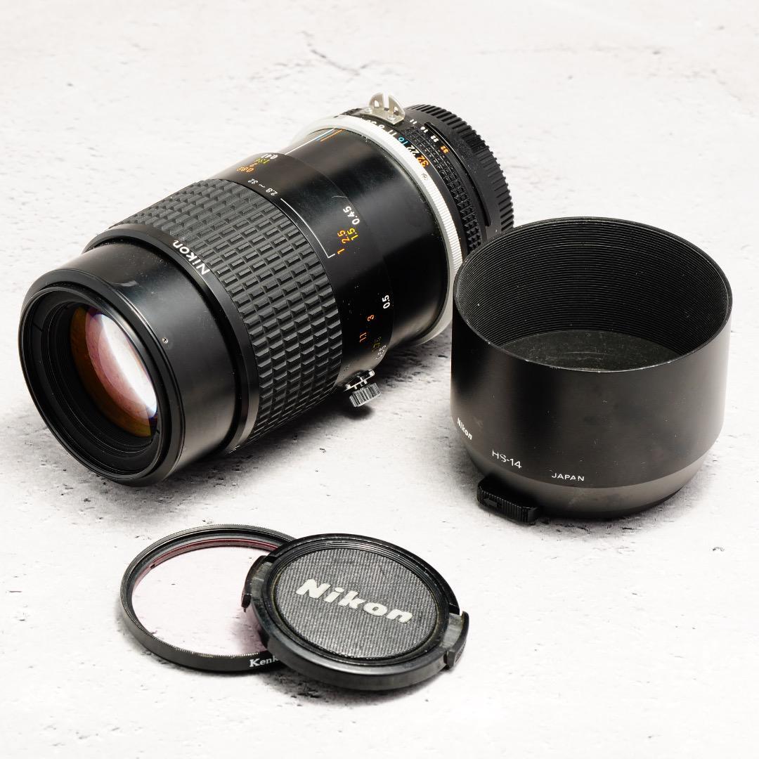 【極美品】動作◎ ニコン Ai Nikkor 85mm F2 745 極美品】動作◎ ニコン Ai Nikkor 85mm F2 745