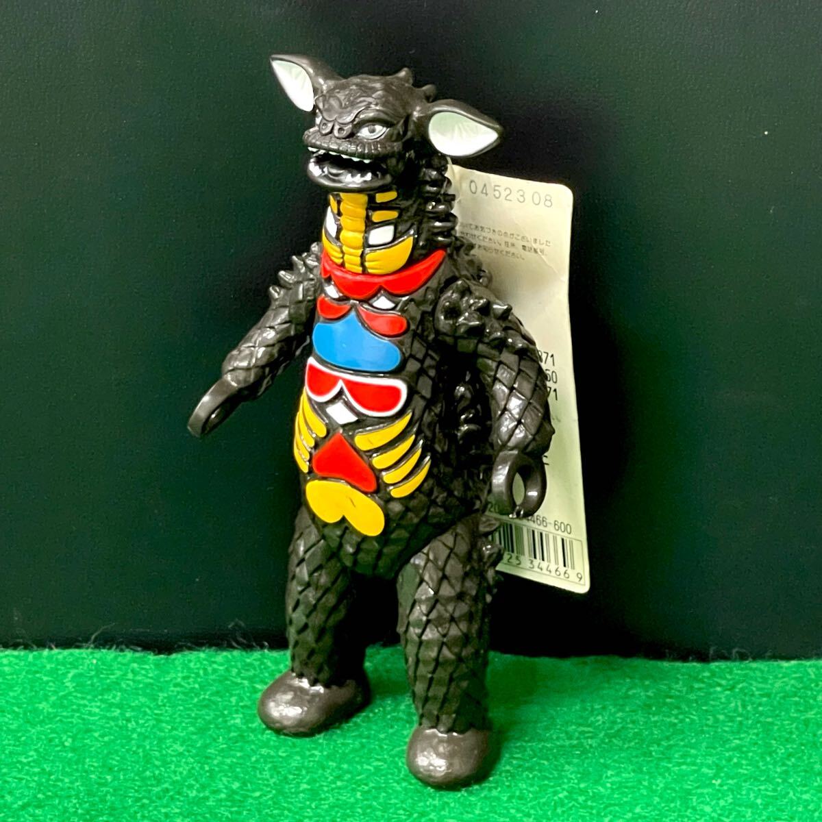 Yahoo!オークション -「ソフビ ウルトラ怪獣 ギャンゴ」の落札 Yahoo!オークション -「ソフビ ウルトラ怪獣 ギャンゴ」の落札