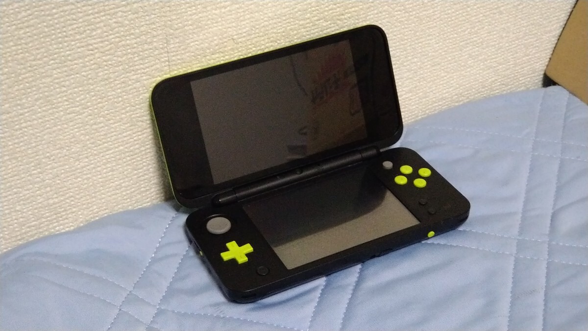 Yahoo!オークション -「newニンテンドー2ds ll ブラック×ライム Yahoo!オークション -「newニンテンドー2ds ll ブラック×ライム