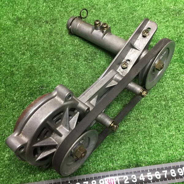 ビーバー メインフレーム ソケット クラッチハウジング Vベルト プーリー L43M L4Zs 背負式刈払機 山田機械工業
