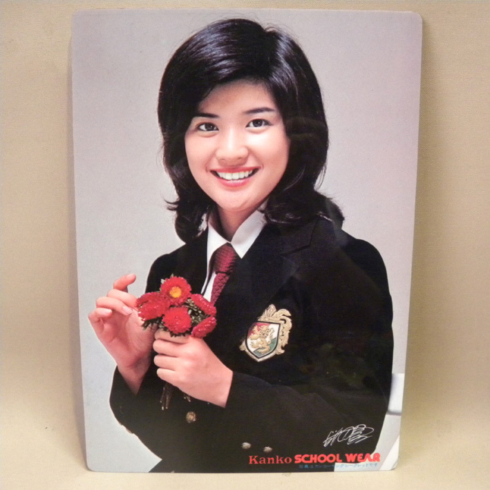 桜田淳子 卓上看板 ブリキ KANKO SCHOOL WEAR 昭和レトロ Yahoo!オークション -「カンコー学生服」(アンティーク