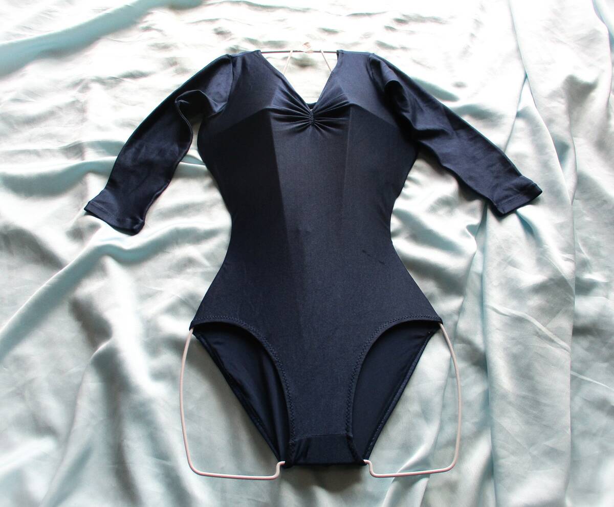CHACOTT - 新品☆チャコット☆レオタード☆Lサイズの通販 by も