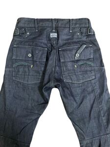 美品 G-STAR RAW TRAIL 5620 TAPERED 32×32 コーティング 立体裁断 3D で デニムパンツ ジーンズ