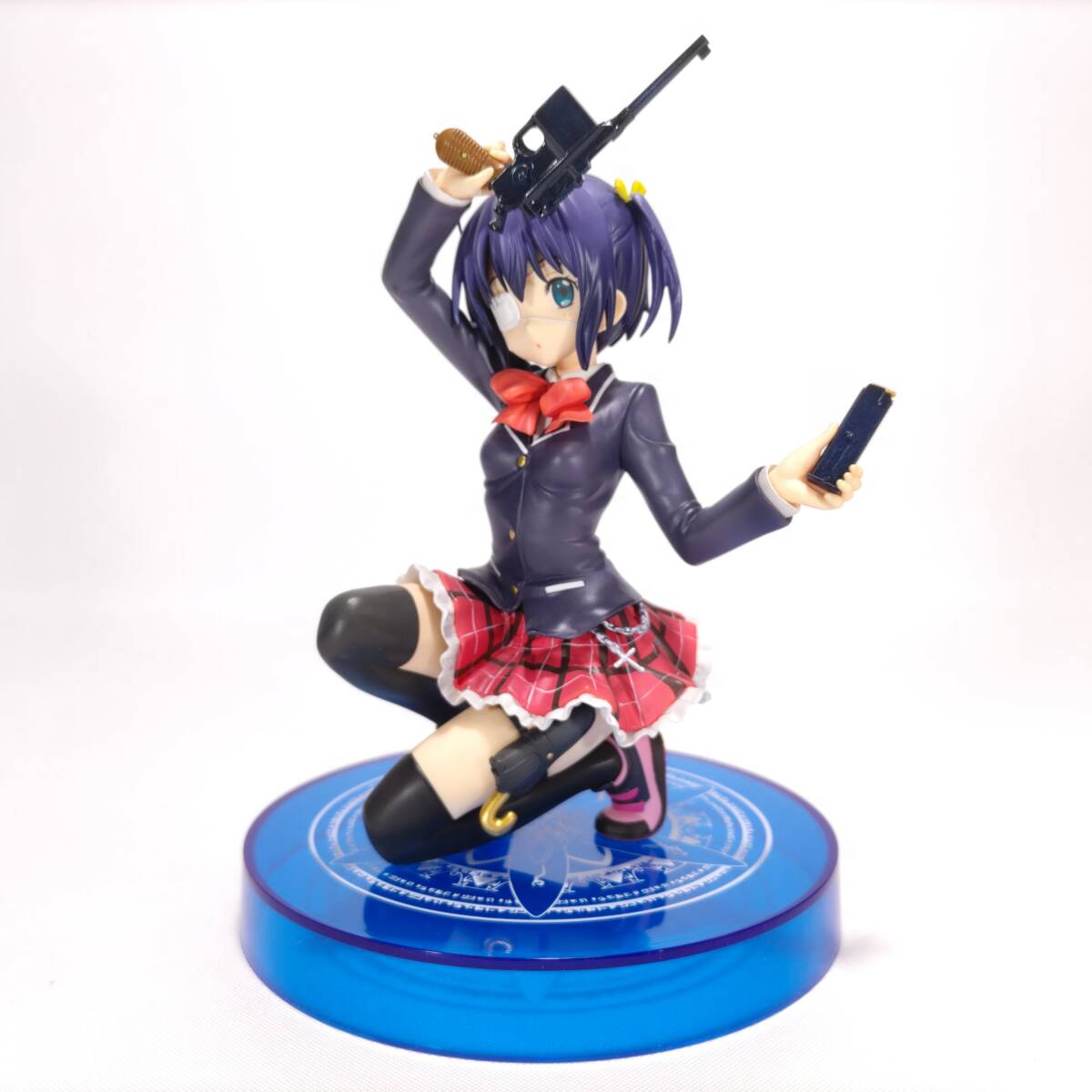 中二病でも恋がしたいフィギュア(ホビージャパン)アクスタ×2ミニフィギュア3付き 中二病でも恋がしたいフィギュア(ホビージャパン)アクスタ×2ミニ