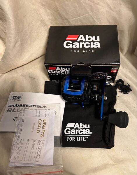 新品未使用品!アブガルシアブルーマックス船3L正規品カード取説付き、ドラグ力6Kg、4+1bbギア比6.4:1自重228g 左巻 アブガルシア
