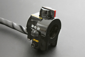 N81-4300 Z1/Z2,Z750A4/A5,KZ900 ハンドルディマースイッチ 右側(セルモーター)