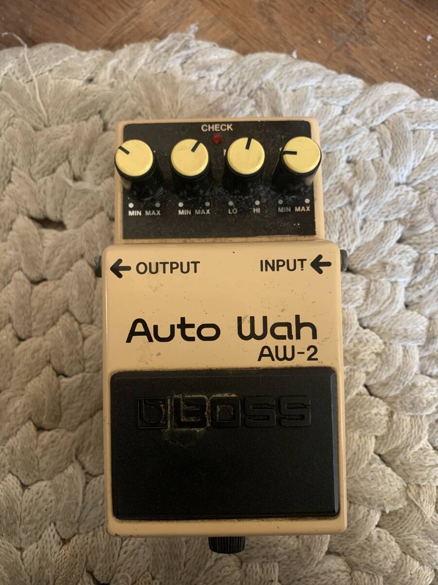 【お値下げ】美品✩BOSS Auto Wah AW-2 ギターエフェクター Amazon | BOSS AW-2 Auto Wah オート・ワウ | ワウ | 楽器・音響機器