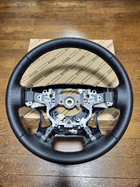 クラウン210系 ハンドルヒーター付き