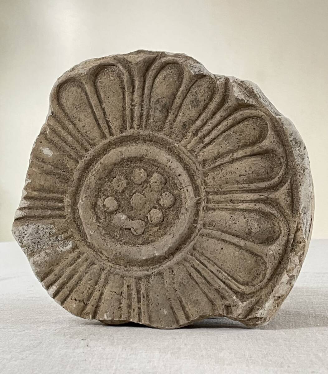 中国美術 古瓦 鳳紋 瓦当 漢瓦 φ19cm 仏教 時代(LC424)