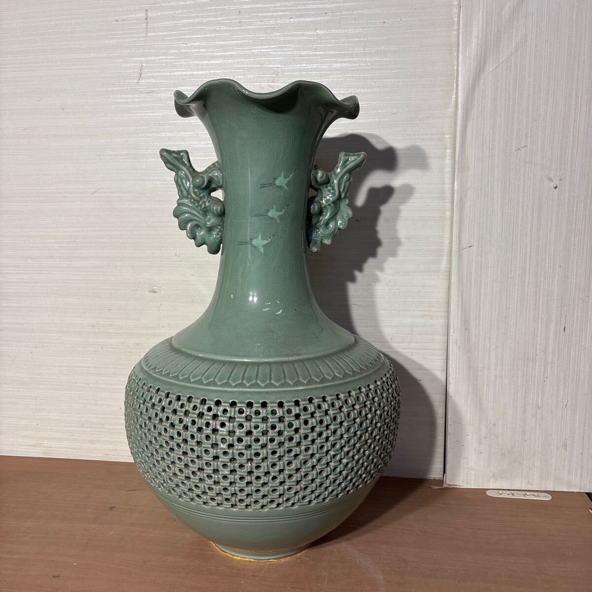 Yahoo!オークション -「高麗青磁 壺」(工芸品) の落札相場・落札価格 Yahoo!オークション -「高麗青磁 壺」(工芸品) の落札相場・落札価格