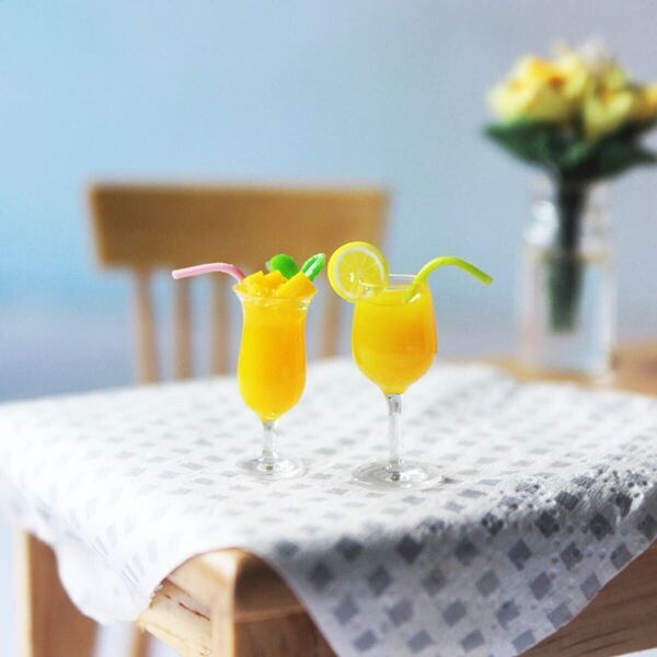 【ミニチュア食器・ドールハウス】飲み物 ドリンク ジュース 2点 送料無料