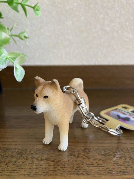 かわいい犬のフィギュアキーホルダー♪柴犬 しば犬 赤柴 キーリング