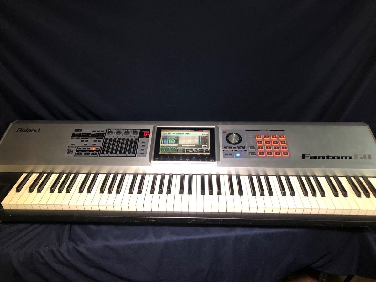 Roland Fantom-G8 Music Workstation FantomG8 Keyboard Live