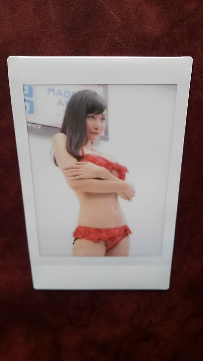 Amazon.co.jp: 杉原杏璃 水着&チェキ 水着上下とチェキに直筆