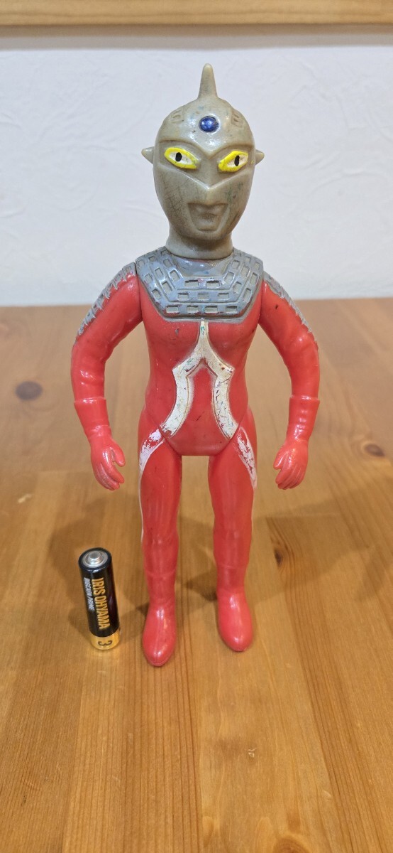Yahoo!オークション -「ウルトラセブン ソフビ」(ビンテージ) の