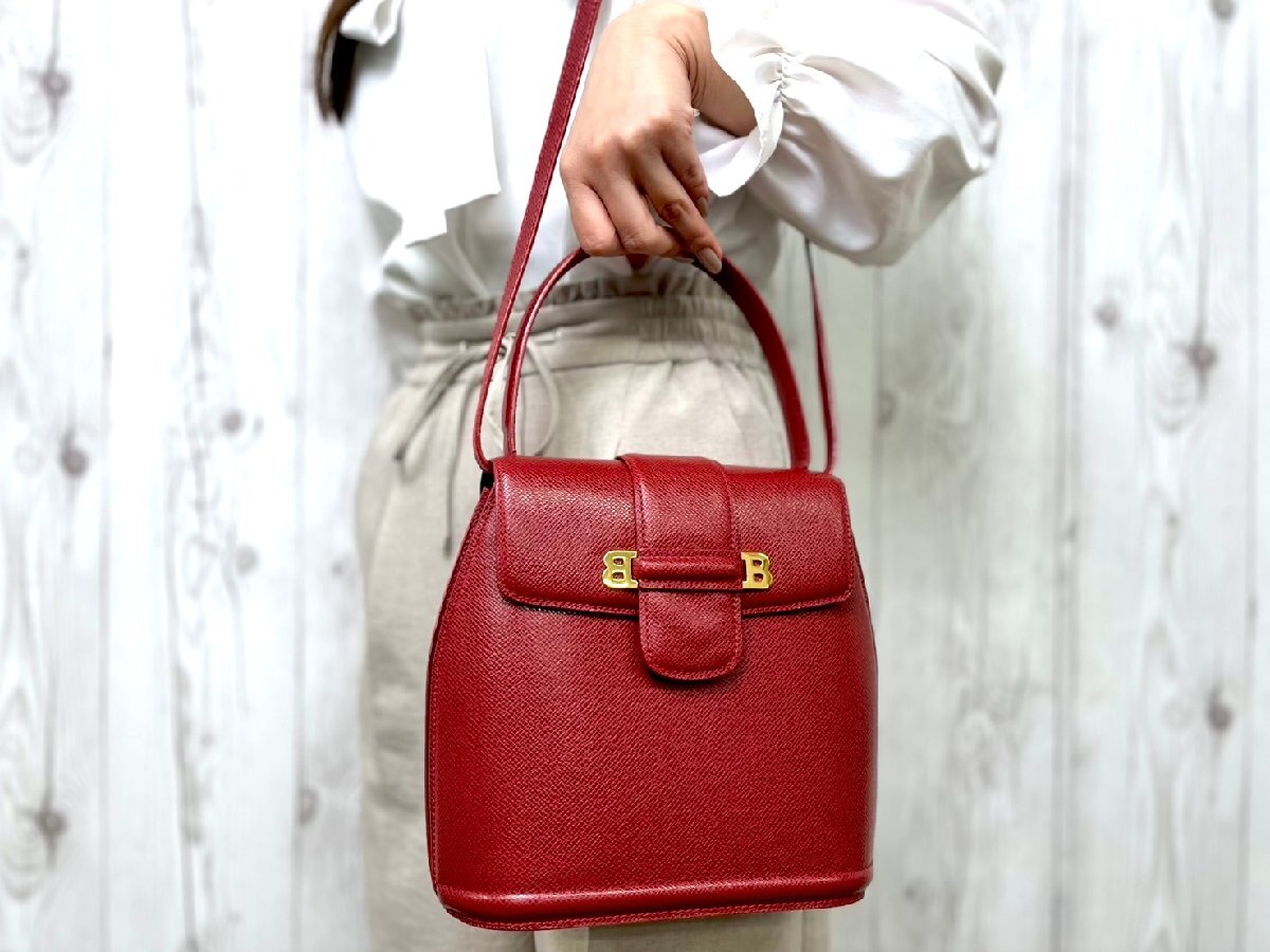 Yahoo!オークション -「bally 2wayショルダーバッグ」の落札相場 Yahoo!オークション -「bally 2wayショルダーバッグ」の落札相場